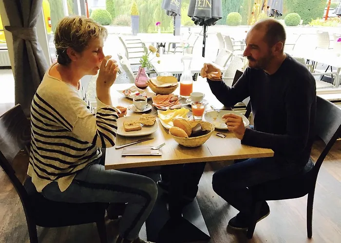 Salden 3* Schin op Geul