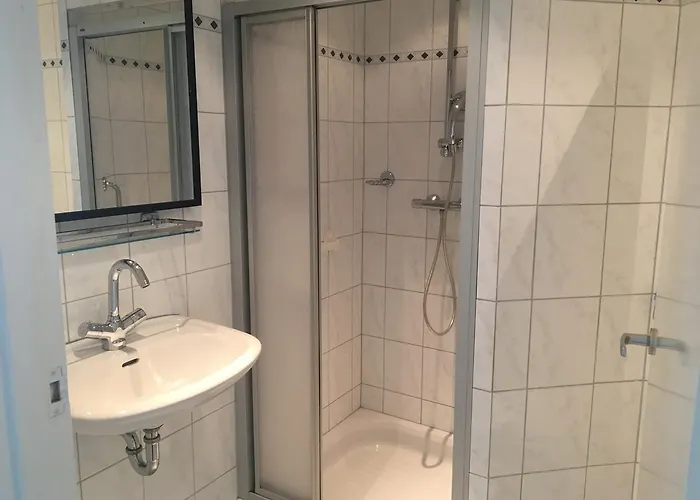 Salden 3* Schin op Geul